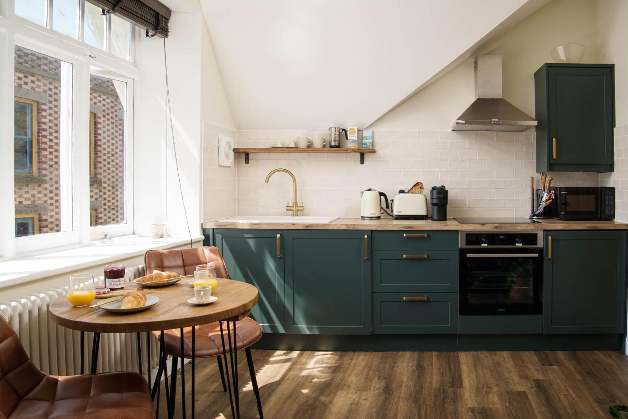 Modern Central One Bedroom Apartment In Penzance Exterior foto